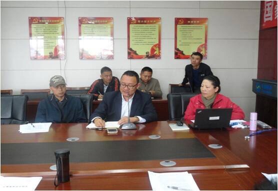 保山移动综合部副总杨涛在培训中宣贯省移动对车辆治理的有关要求事项。